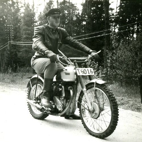 Kuckel p BSA B33 - r 1951